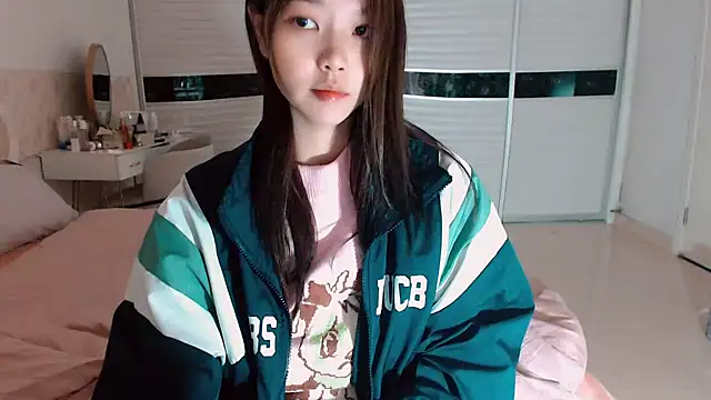 Snapshot of -Lucky_Girl chatting on 06.07.26 -Lucky Girl online show from 06.07.26