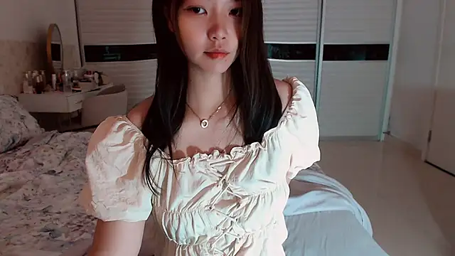 Snapshot of -Lucky_Girl chatting on 07.02.26 -Lucky Girl online show from 07.02.26