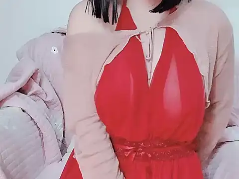 Snapshot of Bella_Babi chatting on 01.05.25 Bella Babi online show from 01.05.25
