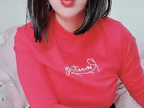 Snapshot of Bella_Babi chatting on 01.12.25 Bella Babi online show from 01.12.25