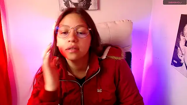 Snapshot of SamanthaRoldaan chatting on 01.23.25 SamanthaRoldaan online show from 01.23.25