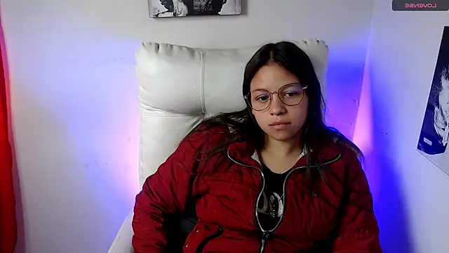 Snapshot of SamanthaRoldaan chatting on 01.23.25 SamanthaRoldaan online show from 01.23.25
