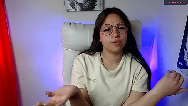 Snapshot of SamanthaRoldaan chatting on 01.24.25 SamanthaRoldaan online show from 01.24.25