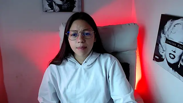 Snapshot of SamanthaRoldaan chatting on 02.01.25 SamanthaRoldaan online show from 02.01.25