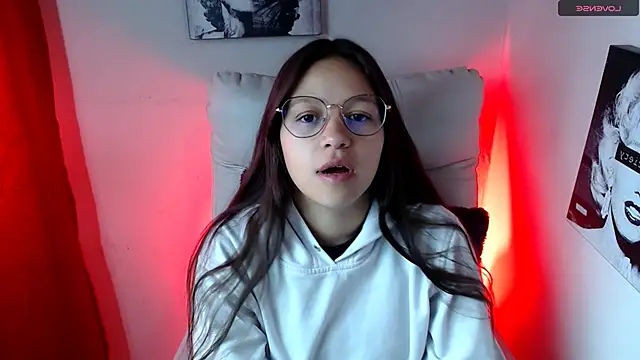 Snapshot of SamanthaRoldaan chatting on 02.08.25 SamanthaRoldaan online show from 02.08.25