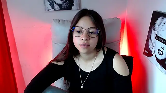 Snapshot of SamanthaRoldaan chatting on 02.10.25 SamanthaRoldaan online show from 02.10.25