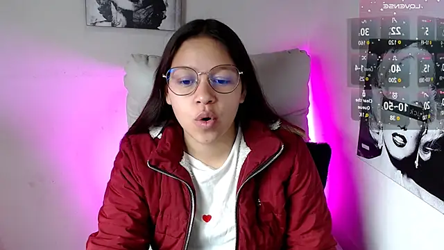 Snapshot of SamanthaRoldaan chatting on 03.03.25 SamanthaRoldaan online show from 03.03.25