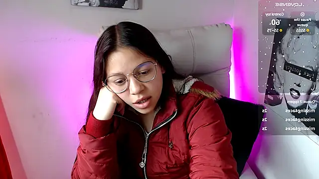 Snapshot of SamanthaRoldaan chatting on 03.03.25 SamanthaRoldaan online show from 03.03.25