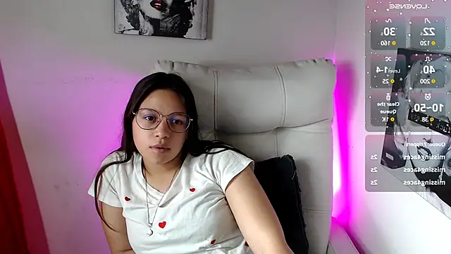 Snapshot of SamanthaRoldaan chatting on 03.03.25 SamanthaRoldaan online show from 03.03.25