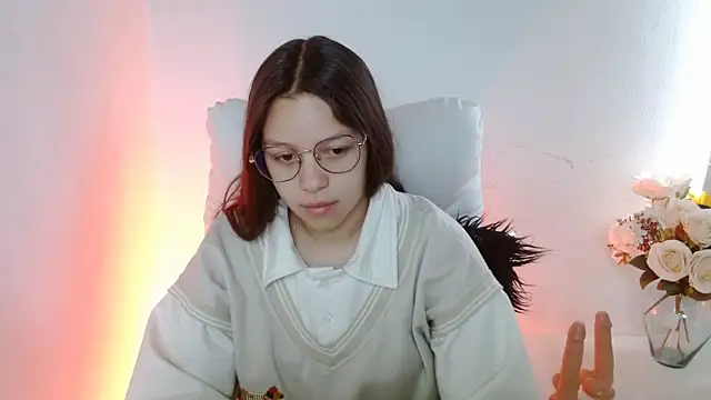 Snapshot of SamanthaRoldaan chatting on 10.03.25 SamanthaRoldaan online show from 10.03.25