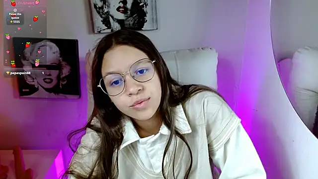 Snapshot of SamanthaRoldaan chatting on 10.07.25 SamanthaRoldaan online show from 10.07.25