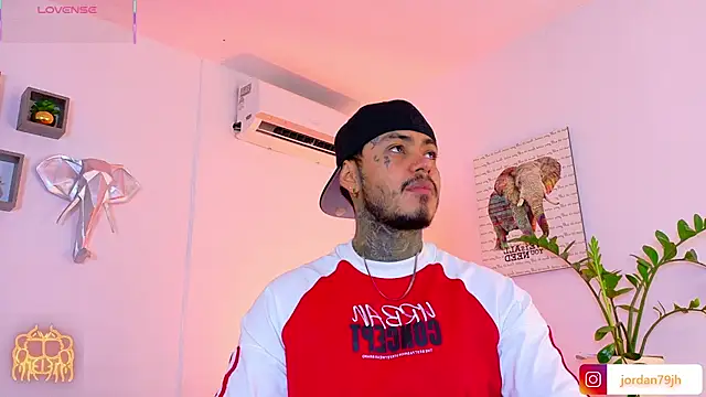 JordanSmiith  online show from 06.28.26