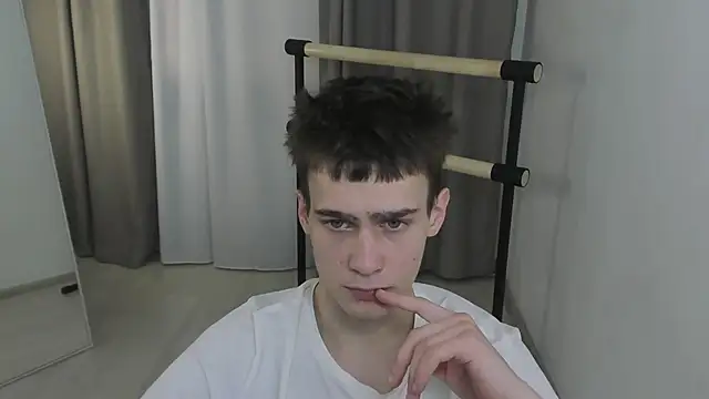 Kevin Kesi online show from 11.26.25