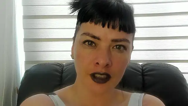 queen fetish online show from 07.26.26