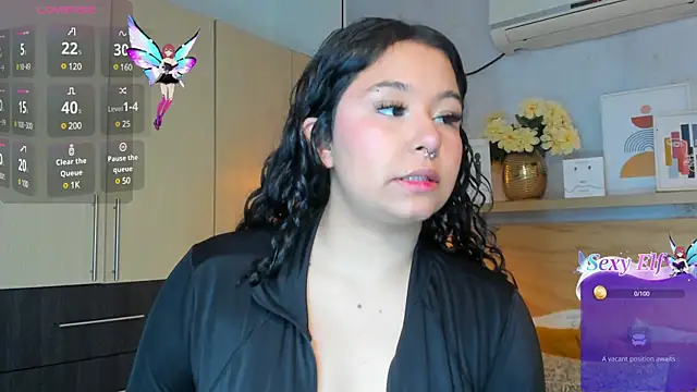 Snapshot of Atenea_cuteee chatting on 01.02.25 Atenea cuteee online show from 01.02.25