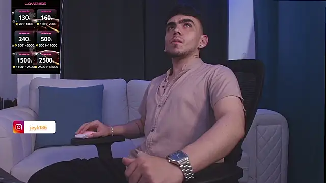 Snapshot of Jey_keler1 chatting on 02.21.26 Jey keler1 online show from 02.21.26