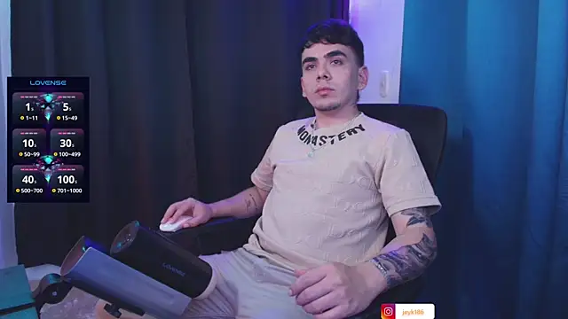 Snapshot of Jey_keler1 chatting on 04.13.26 Jey keler1 online show from 04.13.26