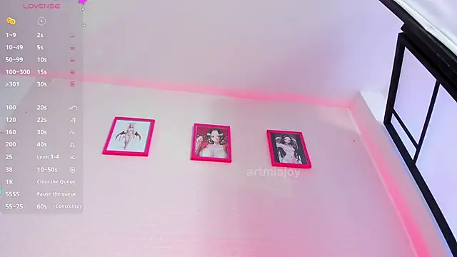 Snapshot of artmiaa chatting on 02.28.26 artmiaa online show from 02.28.26