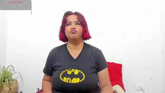 Snapshot of hazel_34 chatting on 03.20.26 hazel 34 online show from 03.20.26