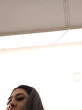 Charlotte cutee18 online show from 10.30.25