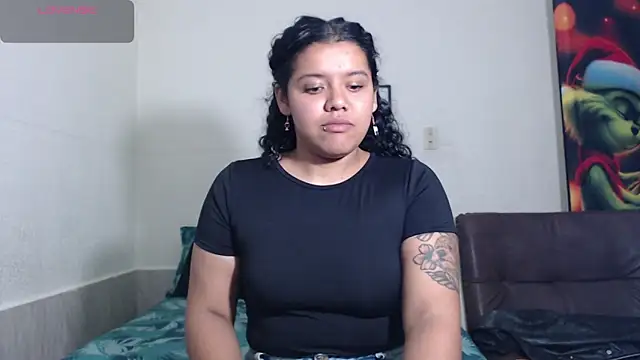 Snapshot of agata_22 chatting on 05.26.26 agata 22 online show from 05.26.26