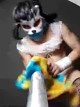 Snapshot of BigAssKi chatting on 01.02.25 BigAssKi online show from 01.02.25