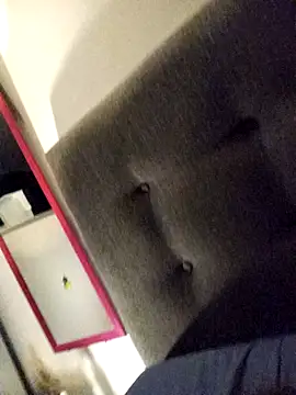 Snapshot of lenka_24 chatting on 10.13.25 lenka 24 online show from 10.13.25