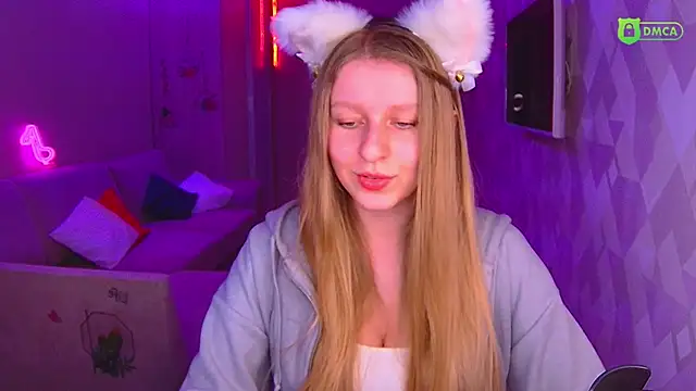 Snapshot of AmaliaQueen chatting on 02.01.25 AmaliaQueen online show from 02.01.25