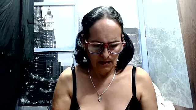 Snapshot of Nastylatinaxxx chatting on 07.18.26 Nastylatinaxxx online show from 07.18.26