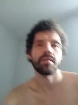 Snapshot of RuleMasterX chatting on 09.27.25 RuleMasterX online show from 09.27.25