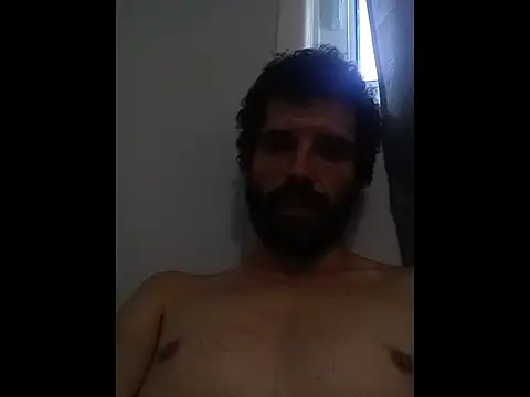 Snapshot of RuleMasterX chatting on 10.14.25 RuleMasterX online show from 10.14.25