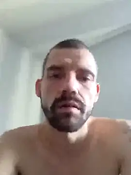 Snapshot of RuleMasterX chatting on 10.29.25 RuleMasterX online show from 10.29.25