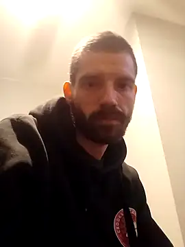 Snapshot of RuleMasterX chatting on 11.17.25 RuleMasterX online show from 11.17.25