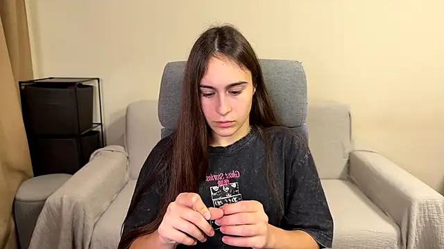 AliceKolltt online show from 11.05.25