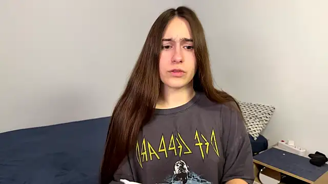 AliceKolltt online show from 04.25.26