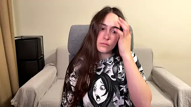AliceKolltt online show from 06.08.26