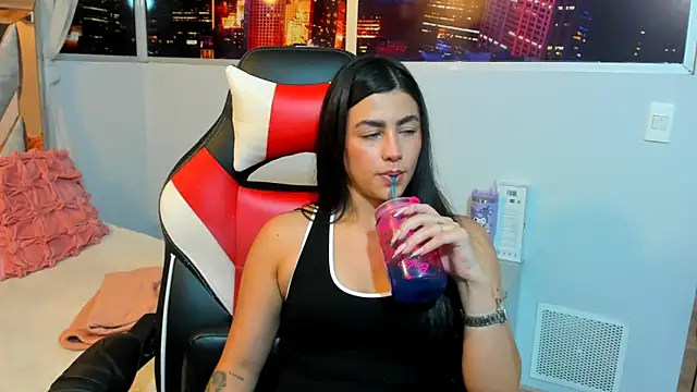 Kendall Sophy online show from 03.10.25