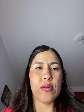 Snapshot of manuela_star chatting on 05.19.26 manuela star online show from 05.19.26