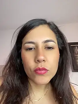 Snapshot of manuela_star chatting on 05.21.26 manuela star online show from 05.21.26
