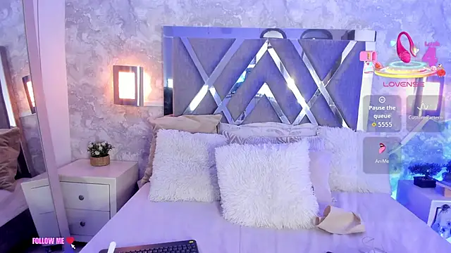 alina stark online show from 02.17.26