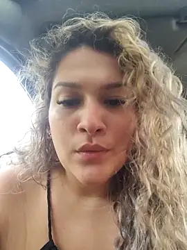 Sara smiiith211 online show from 02.15.26