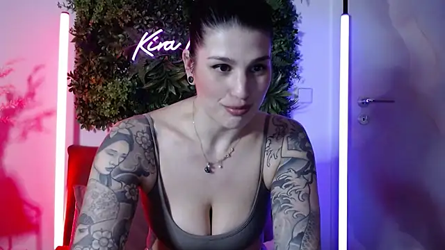 KiraKane1 online show from 01.22.25