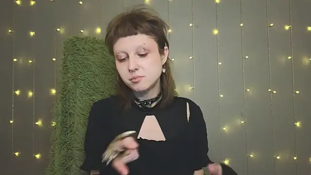 Snapshot of kortny_yo chatting on 01.18.25 kortny yo online show from 01.18.25