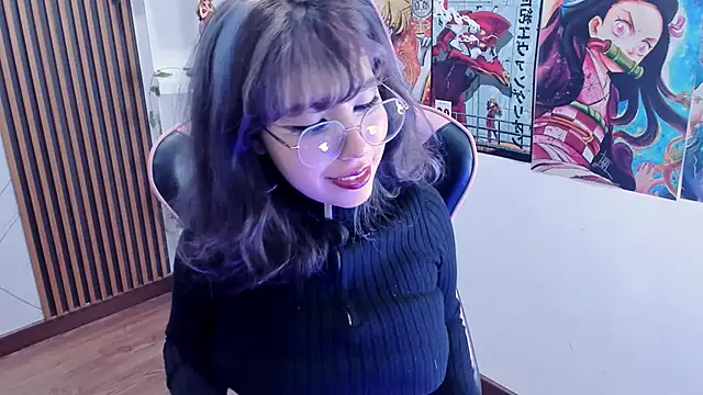 Snapshot of Purplee_Baby chatting on 01.25.25 Purplee Baby online show from 01.25.25