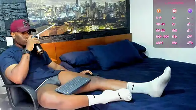 thomas santtos1 online show from 02.14.25