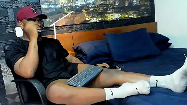 thomas santtos1 online show from 03.13.25