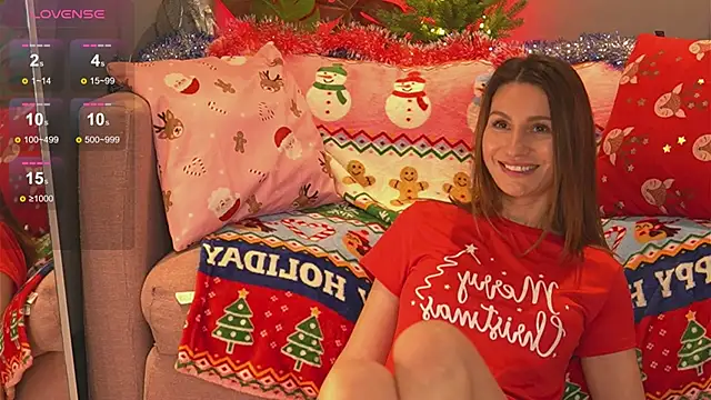 Snapshot of JuliaRichard chatting on 12.26.24 JuliaRichard online show from 12.26.24