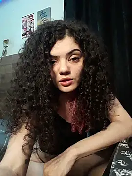 izumikarol online show from 10.15.25