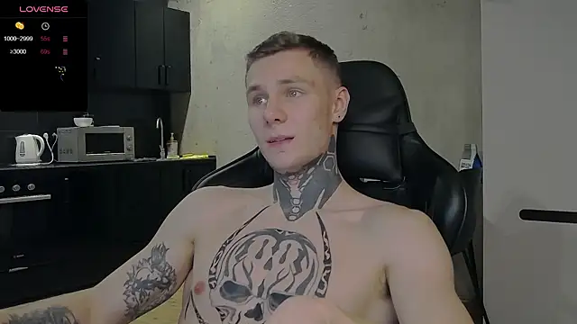 Snapshot of Lechery_boy chatting on 12.15.24 Lechery boy online show from 12.15.24