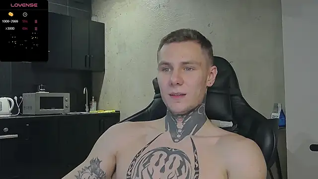 Snapshot of Lechery_boy chatting on 12.16.24 Lechery boy online show from 12.16.24